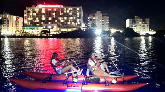 San Juan: LED Night Tour Chiliboat Waterbike, Condado Lagoon - Photo 5 (Gallery view)