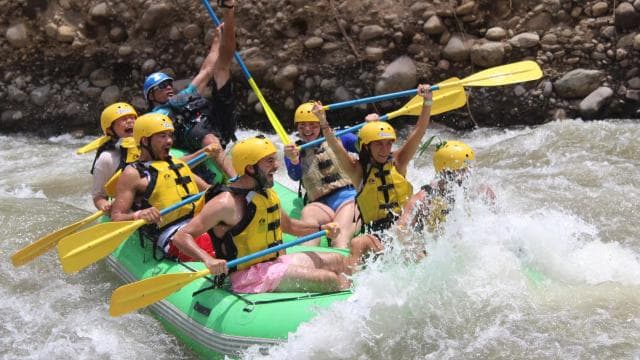 La Fortuna: Canyoning and River Rafting Tour with Lunch - Photo 4 (Gallery view)