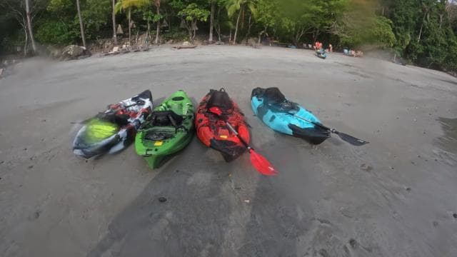 Manuel Antonio: Ocean Kayak to Biesanz Beach & Snorkling