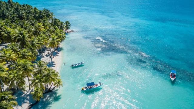 Saona Exclusive Catamaran – Small Group Experience - Photo 4 (Gallery view)