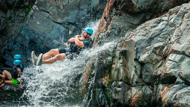 San Juan: El Yunque and Bio Bay Full-Day Tour with Transport