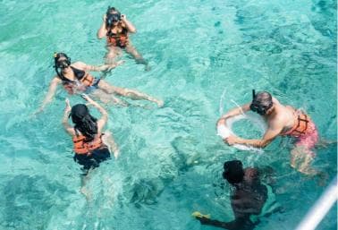 Punta Cana: Catamaran Tour with Reef Snorkeling and Open Bar - Photo 4 (Gallery view)