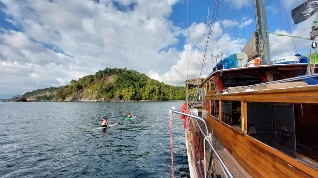 Quepos: Wooden Sail Yacht Cruise with Watersports and Food - Dominican Republic