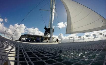 Sosúa: Catamaran Cruise with Snorkeling and Lunch
