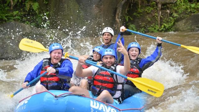 La Fortuna: Canyoning and White Water Rafting Experience