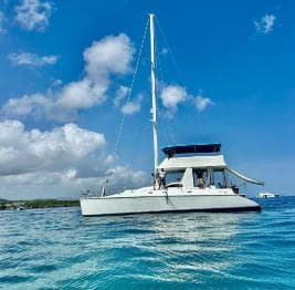 Private catamaran for groups with Lunch & Drinks