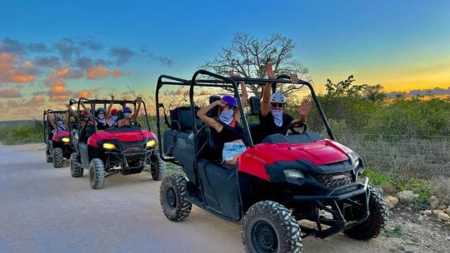 Punta Cana: Nightfall Buggies Tour & Carnival Show