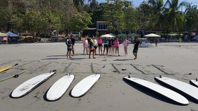 Manuel Antonio surf lessons