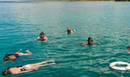 Bayahibe: Saona Island Catamaran Tour with Lunch & Drinks