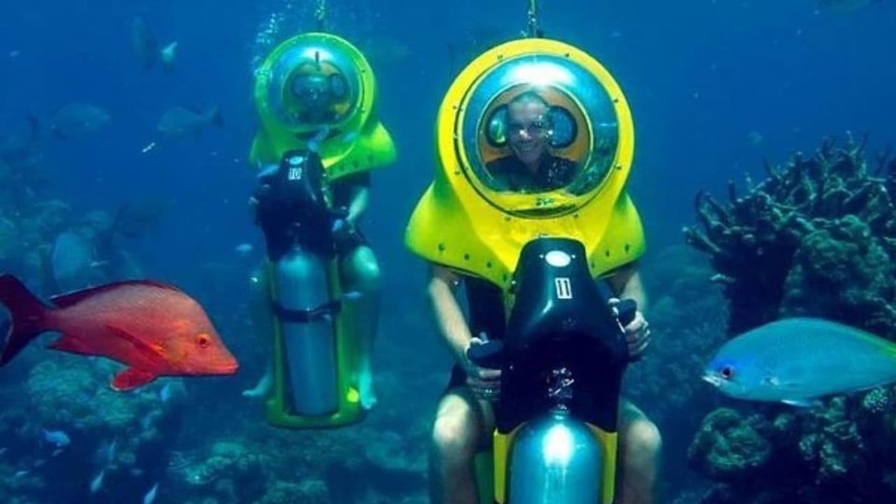 Punta Cana: Experience a Submarine Scooter with ScubaDoo