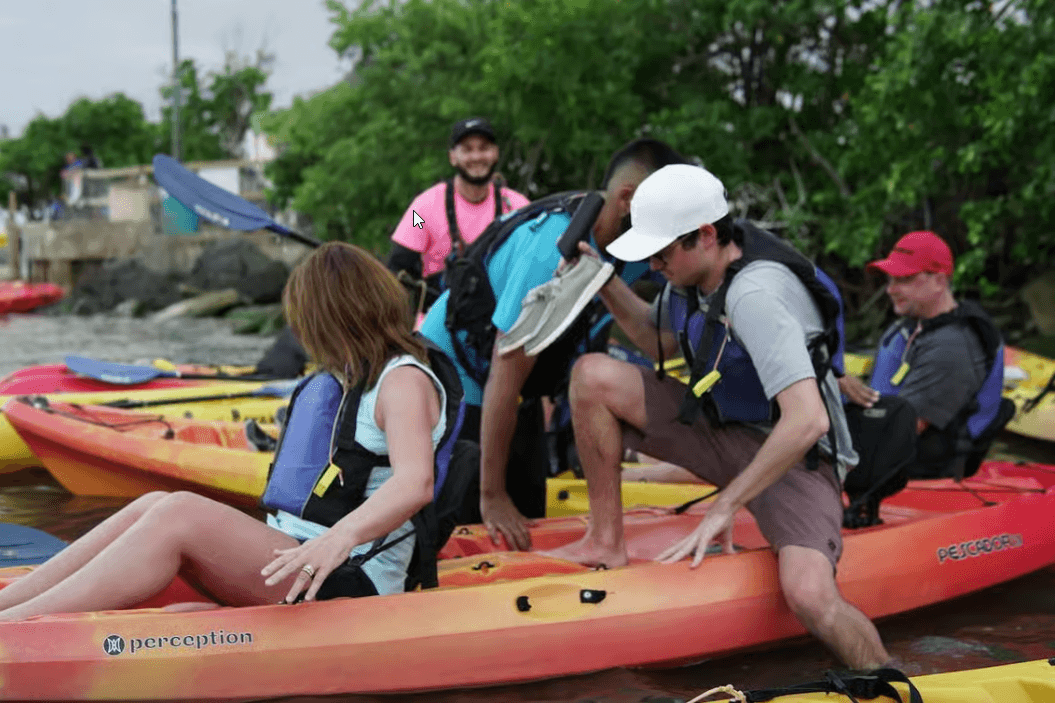 Fajardo: Kajaktour in der biolumineszierenden Bucht in Puerto Rico - Photo 2 (Gallery view)