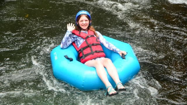 La Fortuna: Arenal River White Water Tubing Adventure