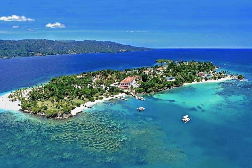 Parque Nacional Los Haitises e isla de Cayo Levantado con guías locales