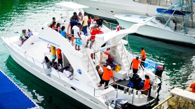 Catalina Island Scuba Diving Tour from Punta Cana