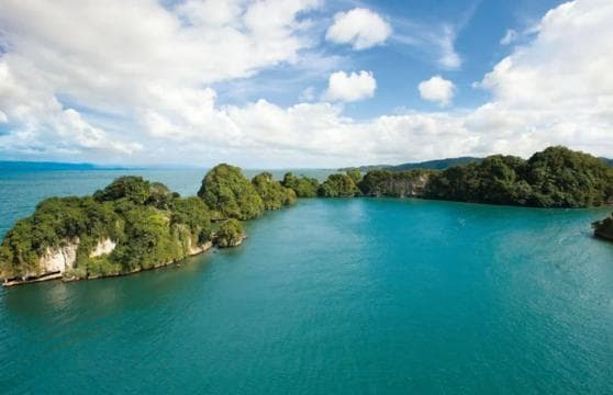 Los Haitises: Boat + Lunch at the beach & Natural pools