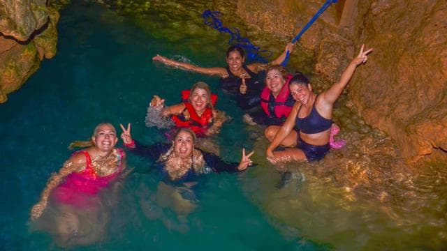 Aventure en VTT à la grotte aquatique et à la plage de Macao à Punta Cana – excursion d'une demi-journée - Photo 5 (Gallery view)