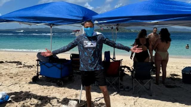 From San Juan: Transport & Water Taxi to Icaco Island