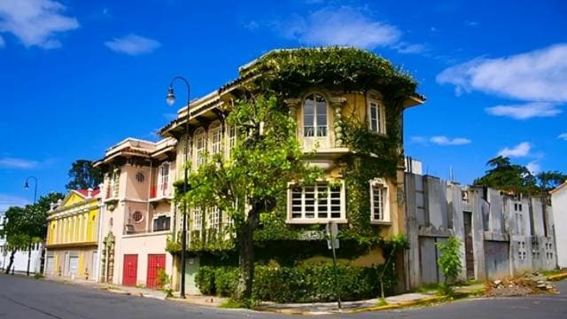 San Jose : Must-See Sites Walking Tour With A Guide