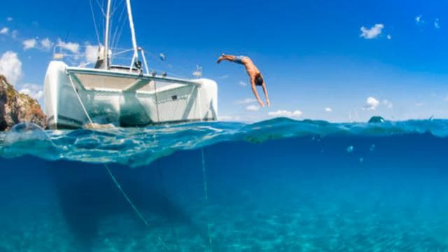 Fajardo: Afternoon Sailing Charter with Appetizers & Drinks