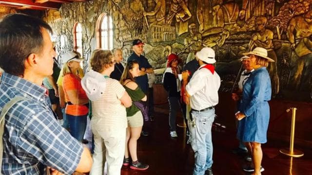 San José: Guided City Bus Tour With Lunch & Welcome Drink - Photo 3 (Gallery view)