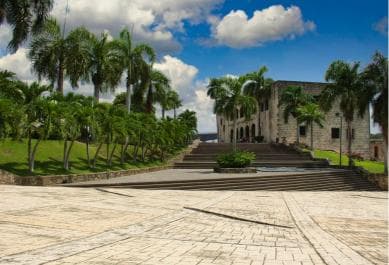 Santo Domingo: Private City Tour walking - Dominican Republic