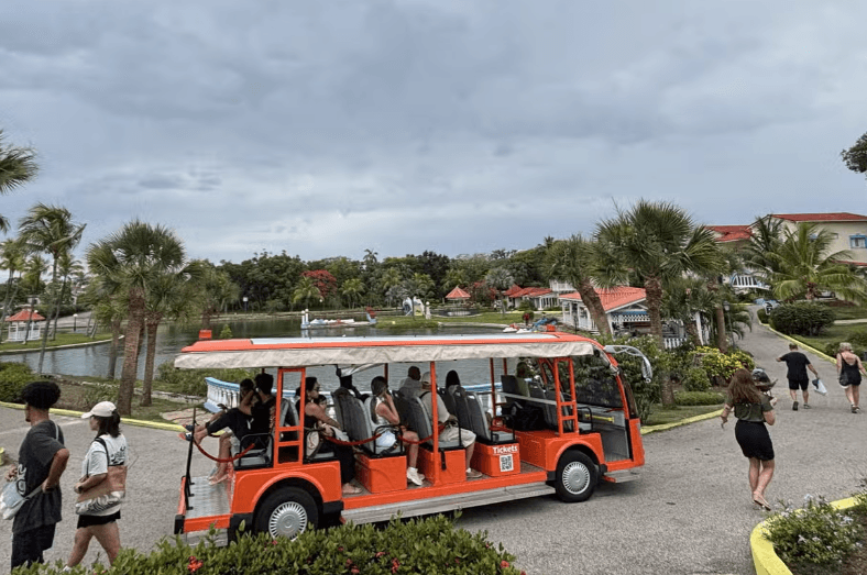 Havana Sightseeing Tram Tour