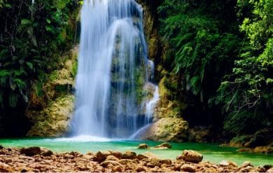 Damajagua: 27 Waterfalls Tour with Entrance Fee & Lunch