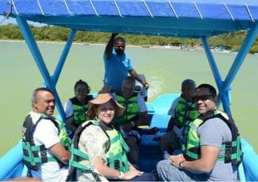 Barahona: Laguna de Oviedo & Bahía de las Águilas Tour