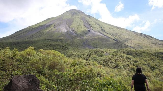 Costa Rica: Tour La Fortuna Waterfall and Volcano Hike - Photo 3 (Gallery view)