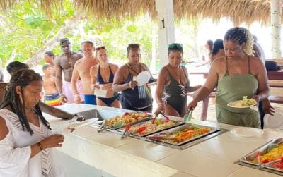 From Punta Cana or Bayahibe: Catalina Island with Snorkeling - Dominican Republic
