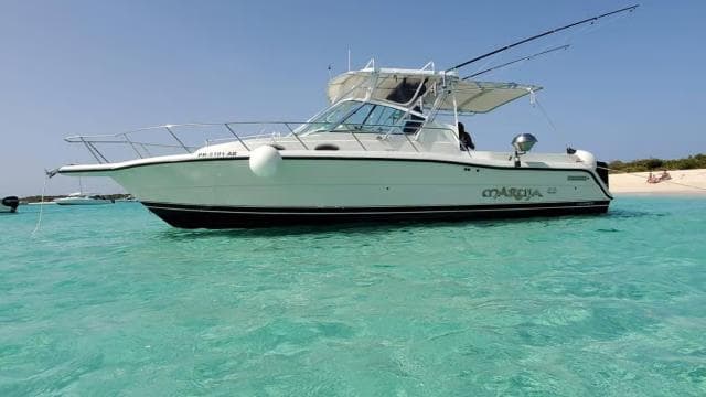 Fajardo: Private Sailing & Snorkeling Trip with Lunch