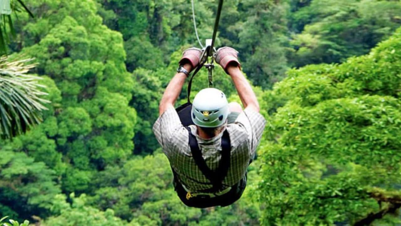 Las Terrenas : Adrenaline Zipline Adventure Tour in Samana