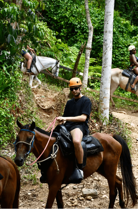 Punta Cana: Zipline-, Sessellift-, Buggy- und Pferderitt-Abenteuer - Dominican Republic