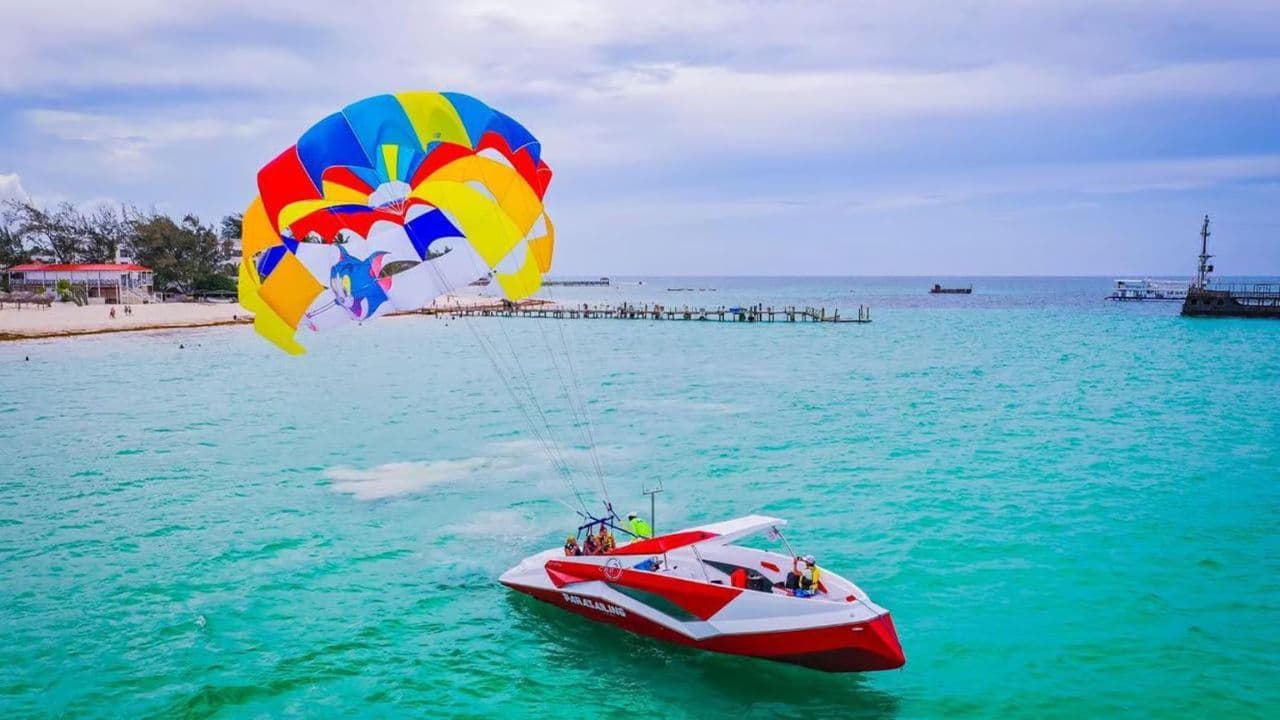Punta Cana: Parasailing Adventure Adrenaline - Dominican Republic