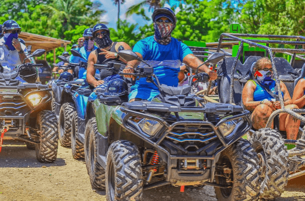 Punta Cana: tour delle cascate Samaná Cayo Levantado e El Limón - Photo 2 (Gallery view)