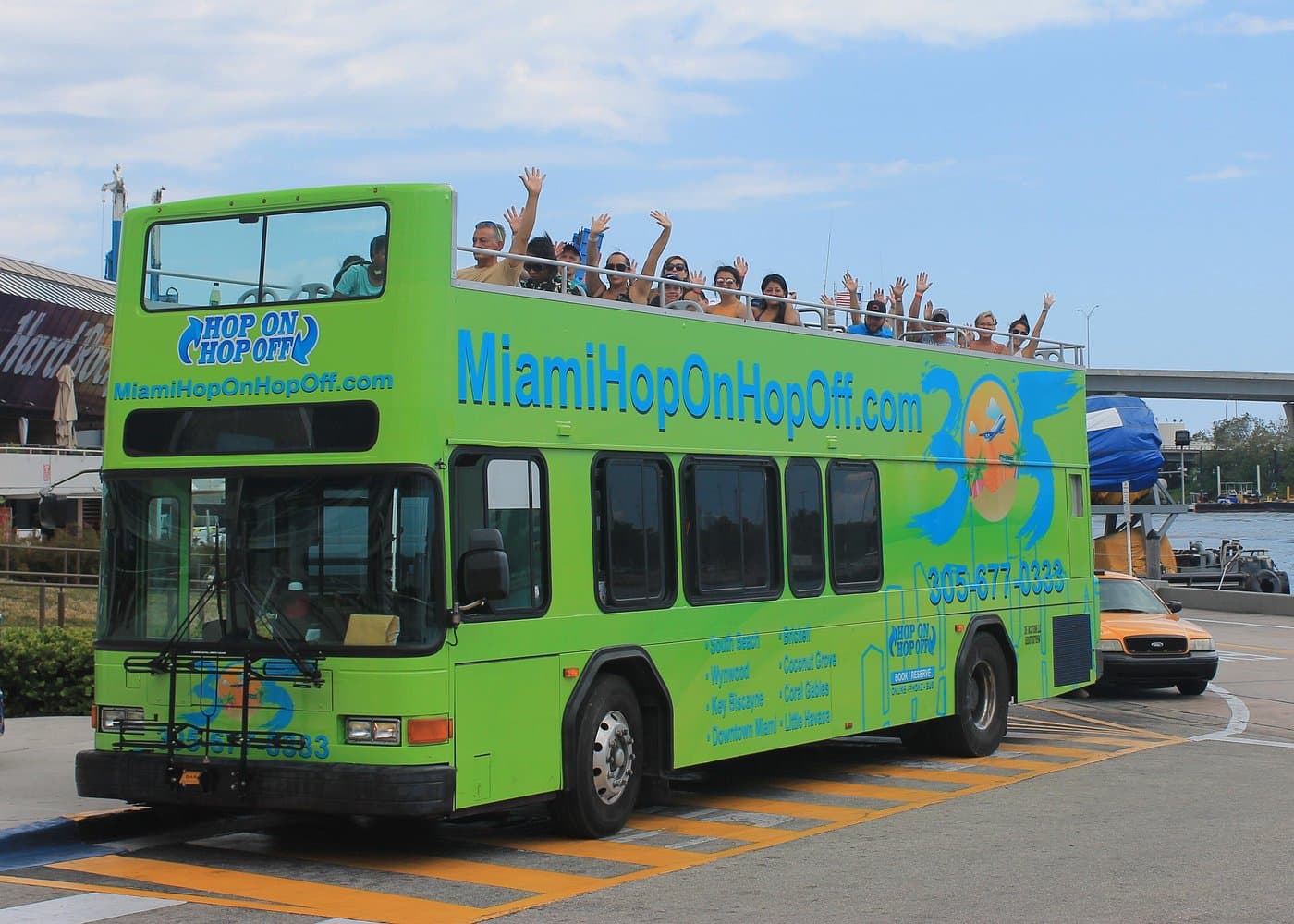 COMBO Miami City & Boat Tours ,Stops at Wynwood and Little Havana
