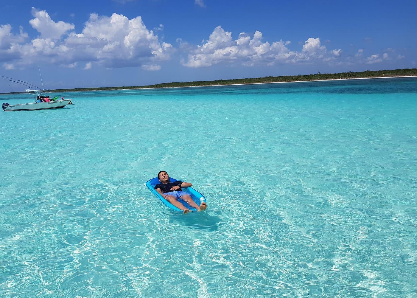 Private 6 Hrs 47 ft. Catamaran Snorkel & Cielo Charter (30p. max)