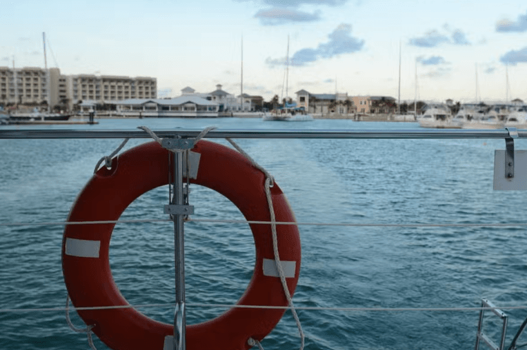 Sunset Yacht Cruise + Dinner at Kike-Kcho Restaurant - Photo 2 (Gallery view)