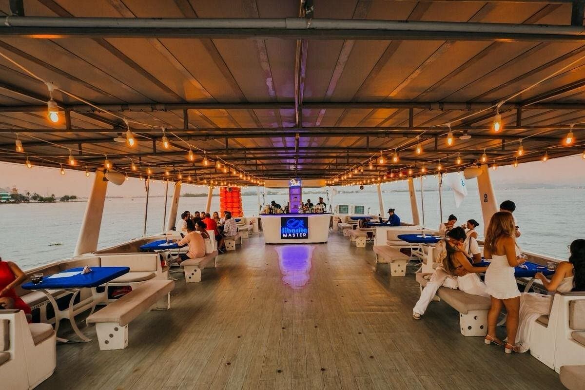 Oceanbeat Cartagena Boat Party