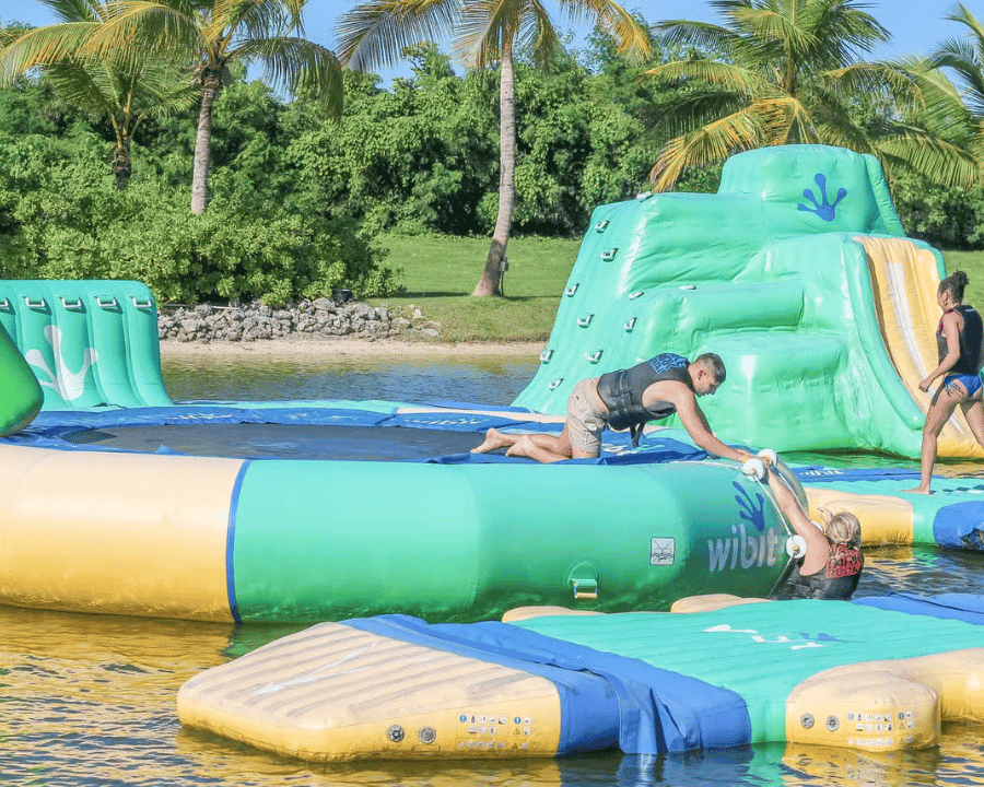 Punta Cana: Caribbean Lake Park Aqua Adventure Package