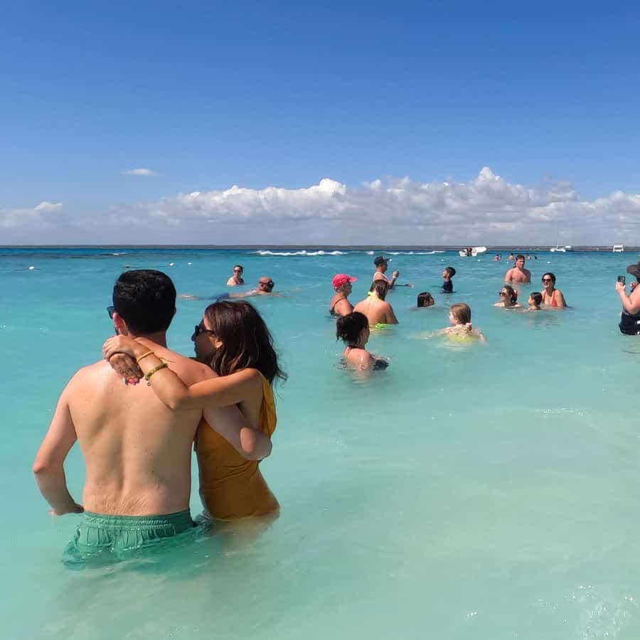 From Punta Cana or Bayahibe: Catalina Island with Snorkeling