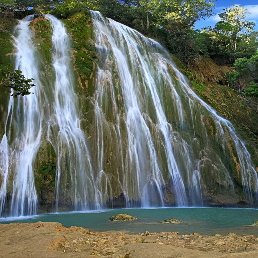 Punta Cana: Samaná, Cayo Levantado (Bacardi) & Limon Falls