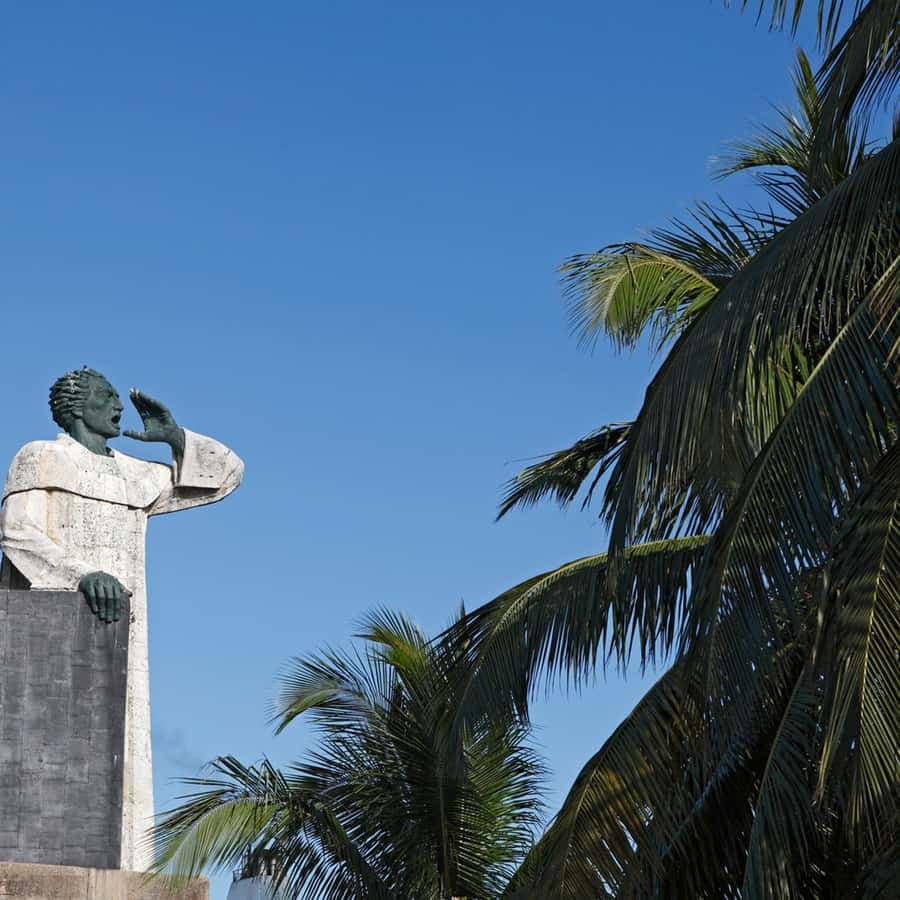 From Punta Cana: Full-Day Santo Domingo City Tour