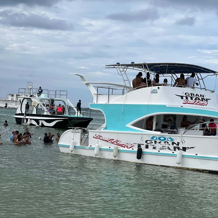 Punta Cana: All Inclusive Party Boat with Music & Snorkeling