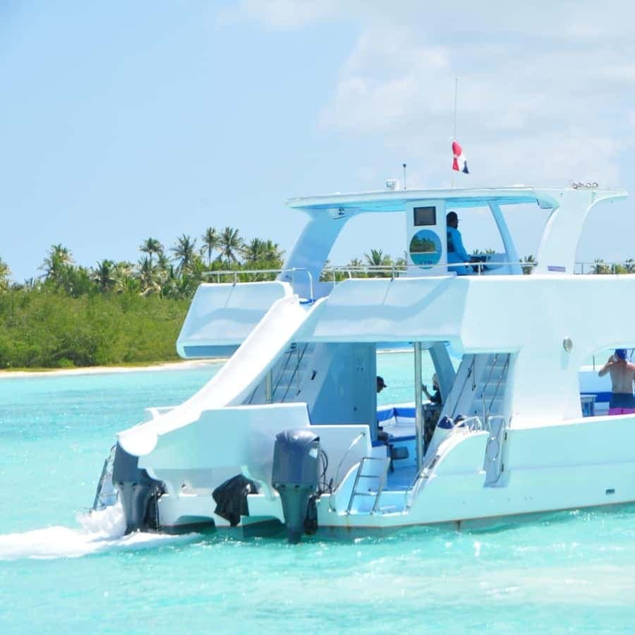 From Punta Cana: Los Haitises Trip with Montaña Redonda Tour