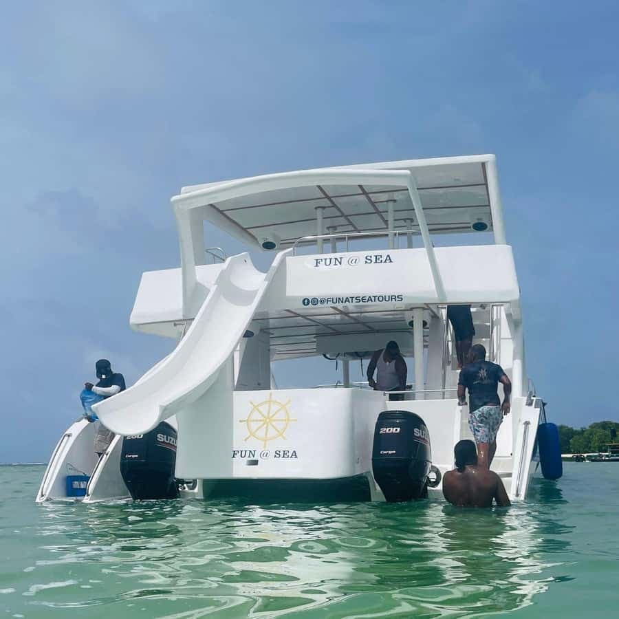 EXCLUSIVE PARTY IN PUNTA CANA ALL INCLUDED
