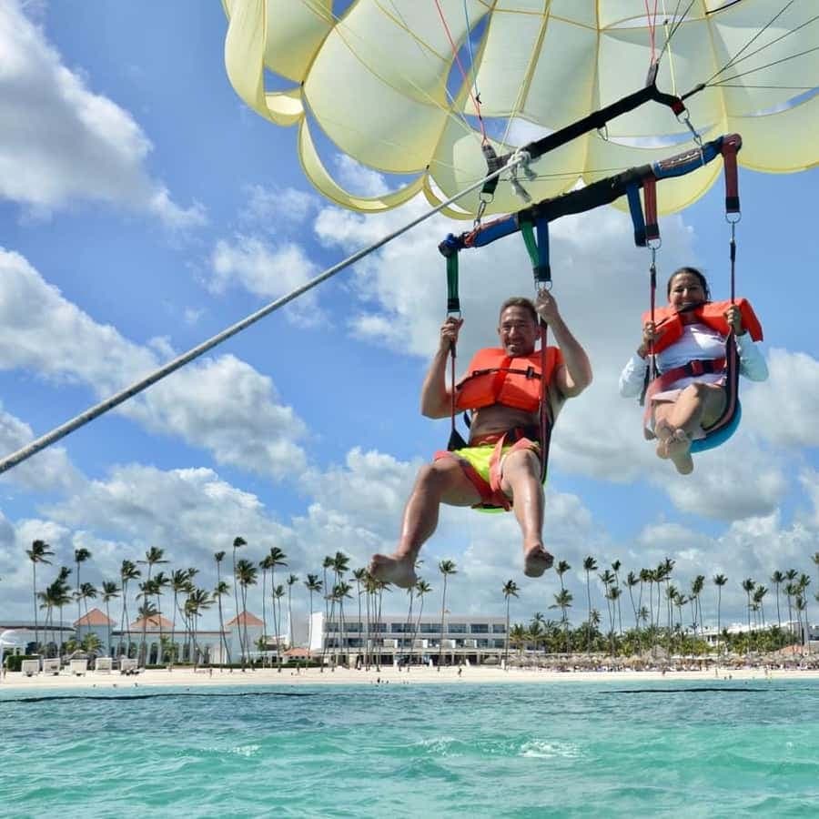 Parasailing Experience with Hotel Pickup :Punta Cana