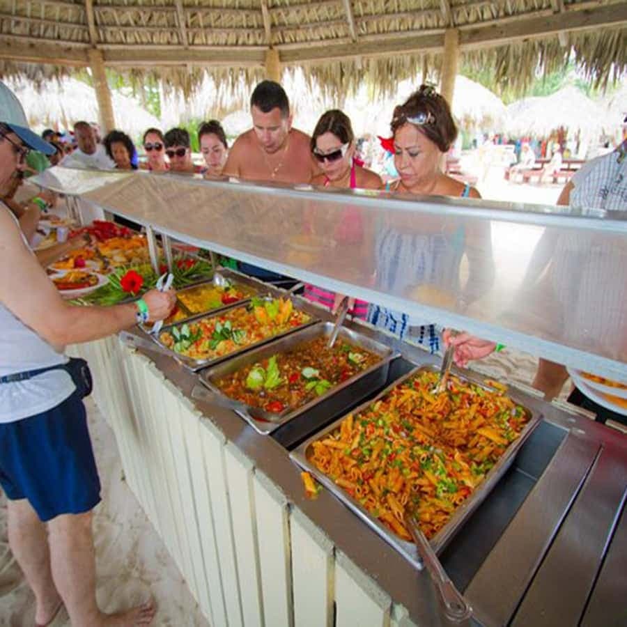 From Santo Domingo: Saona Island Day Trip with Lunch