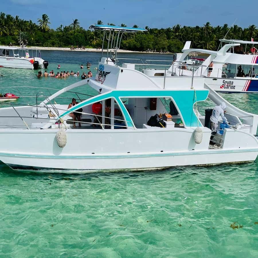 Private Party Boat Punta Cana, Free Drinks and Private Transportation Included