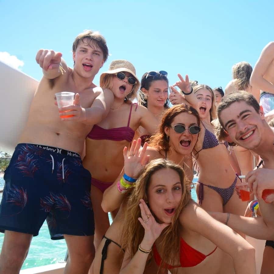 Punta Cana Private Catamaran Cruise, Open Bar & Snorkeling